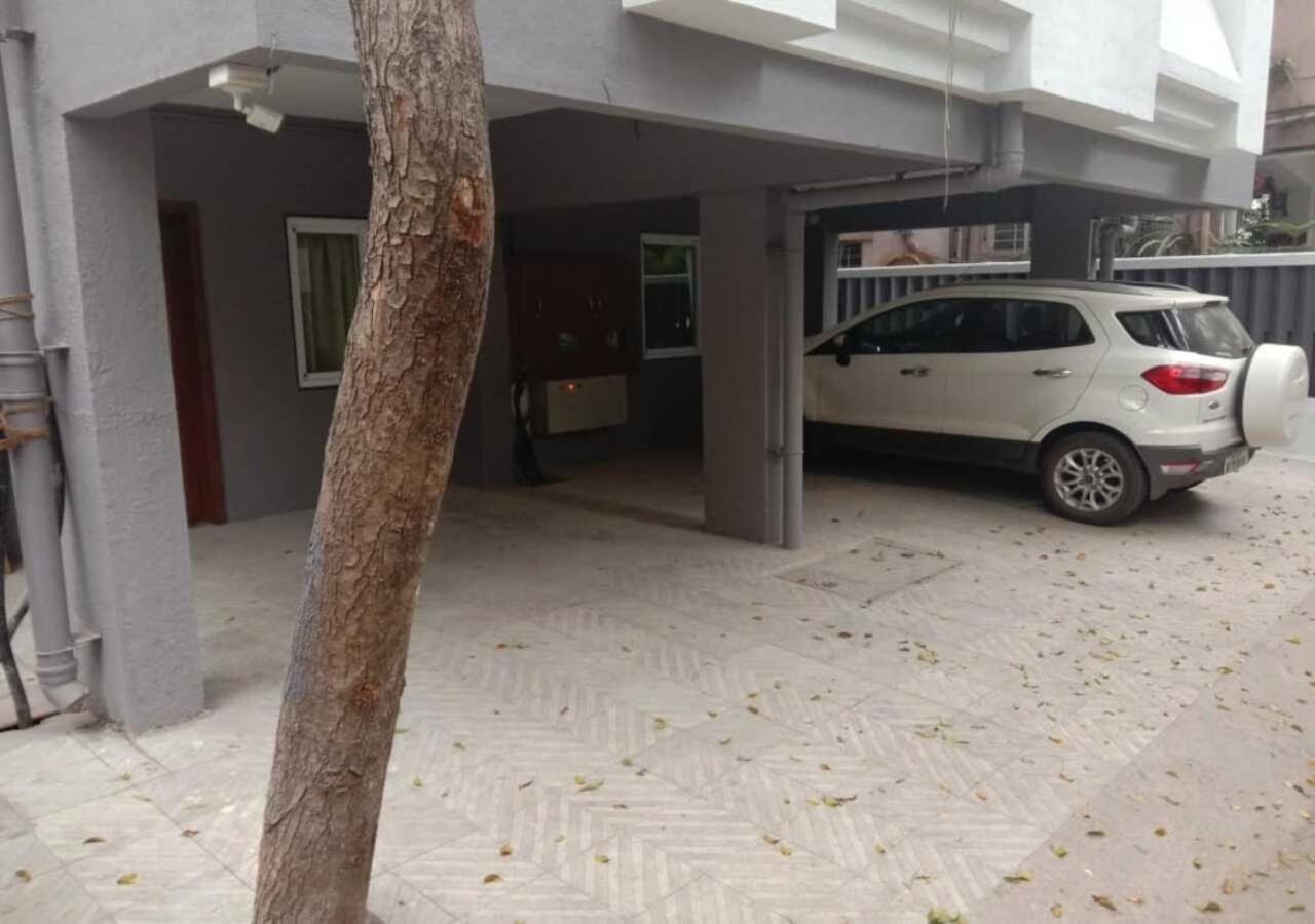 Sharman Suites Pune Bagian luar foto